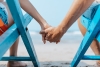 Holding Hands Variante 1
