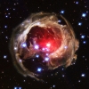 Light Echo illuminates dust around supergiant star V838 Monocerotis Variante 1