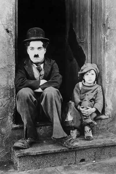 Charlie Chaplin Werbefoto aus dem Film "The Kid" (1921) Variante 1 | 13x18 cm | Premium-Papier